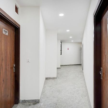Hotel O Indirapuram Grand Ghaziabad Bagian luar foto