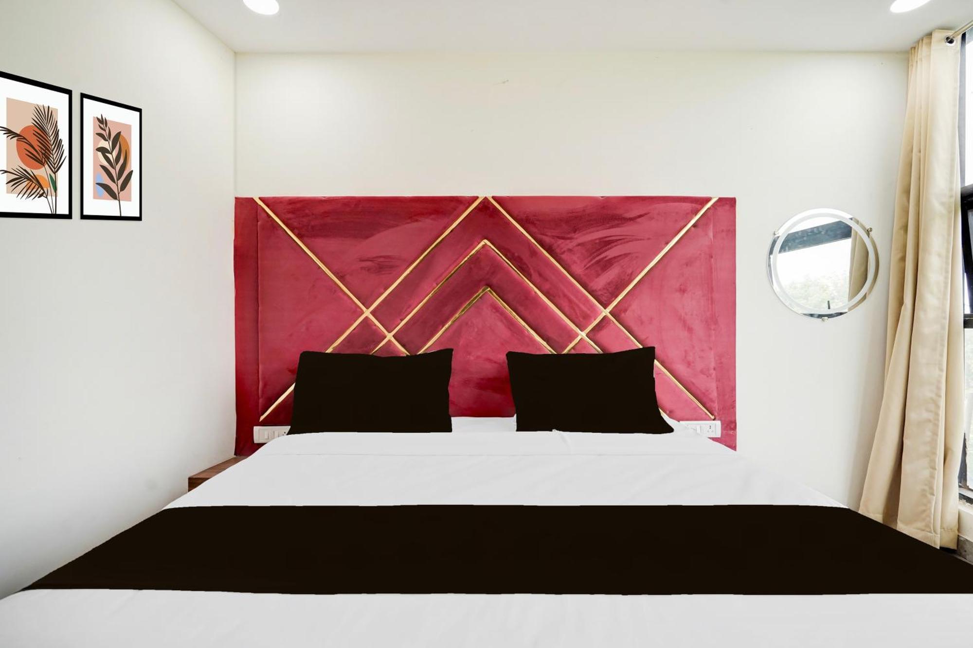 Hotel O Indirapuram Grand Ghaziabad Bagian luar foto